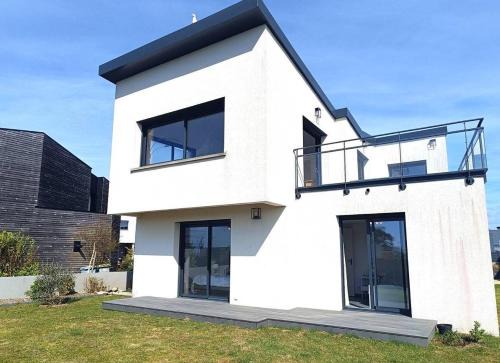 Maison neuve Vue Mer 4 étoiles avec SAUNA à 150m de la plage à PLEUMEUR-BODOU - Ref 242