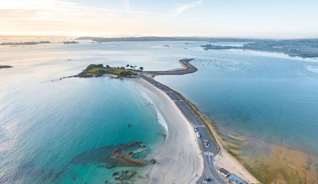 Maison Paisible Entre Terre et mer Avec vue