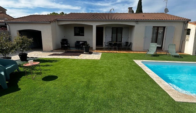 Maison Paisible à 8 Minutes de Nimes🙏