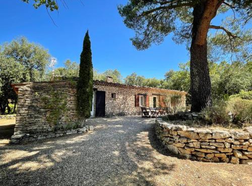 Maison paisible au coeur du Luberon