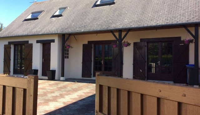 Maison Paisible Avec Jardin 10 min à Pied Gare et 20 min à Pied Centre Ville