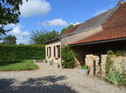 Maison paisible avec jardin clos, terrasse, proche lac d'Eguzon et villages médiévaux - FR-1-591-102