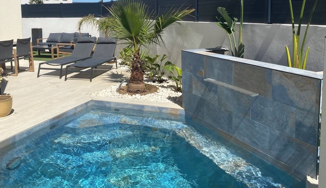 Maison/Piscine, Proche Plages