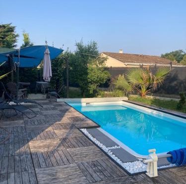 Maison pour 6 personnes avec jardin et piscine
