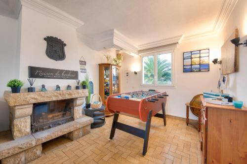 Maison pour 6 avec grand jardin - proche centre