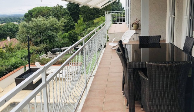 Maison Pour Réunion Familiale /Entreprise en Déplacement