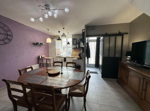 Maison près de la ville