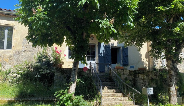 Maison Principale Poudenas - Luxury Accommodation with Pool (3m x 2m)