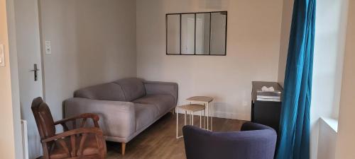 Maison proche étang et circuit vélo