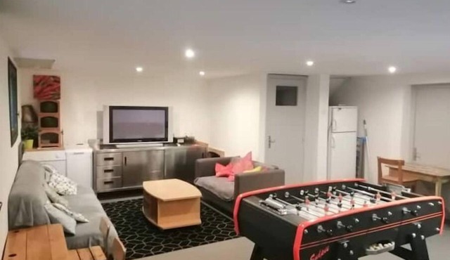 Maison Proche mer et Commerce Grand Jardin Idéale Famille Salle de Jeux