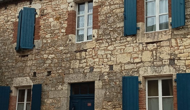 Maison Quercynoise au Cœur du Village