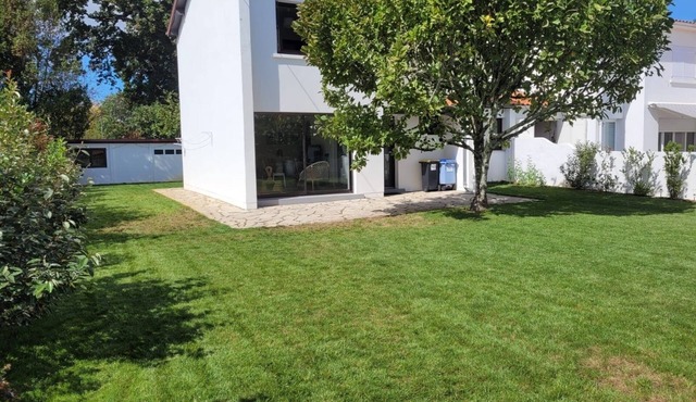 Maison Rénovée Bassin Darcachon Avec Jardin-idéale Pour les Familles!