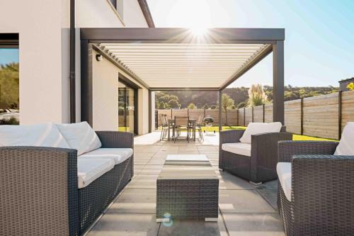 Maison récente, plages et commerces à pied