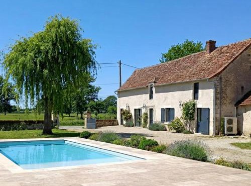 Maison rénovée au cœur de la Brenne avec piscine chauffée - FR-1-591-734