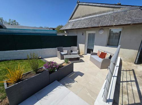 Maison rénovée avec jardin - Calme et confort à la campagne