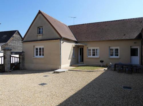 Maison rénovée avec jardin, 3 chambres, à 10 min de Chartres, idéale pour familles et escapades romantiques - FR-1-581-114