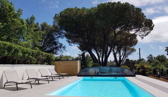 Maison Rénovée Avec Piscine Chauffée et Sécurisée au Coeur du Golfe du Morbihan
