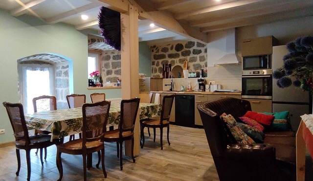 Maison Rénovée DU XVI ÈME Dans LE Parc Régional DES Monts D'ardèche