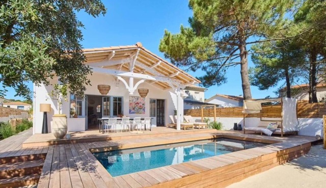 MAISON REVES - Charming villa with swimming pool