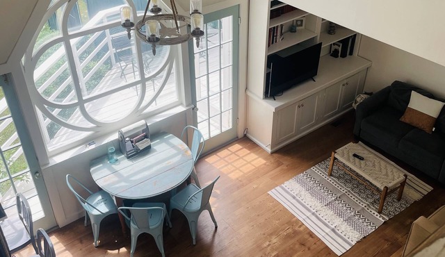 Maison Roseaux - walk to beaches! Come relax, unwind, and rejuvenate.