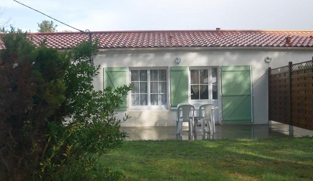 Maison Saint-Hilaire-de-Riez, 1 pièce, 2 personnes - FR-1-91-140