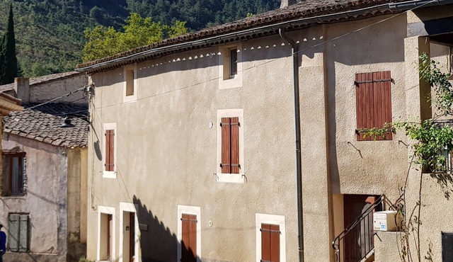 Maison Serres - A taste of traditional French living