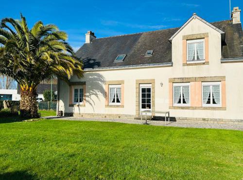 Maison située dans longère 6 à 8 personnes proche du bourg de Guidel - ALARIC