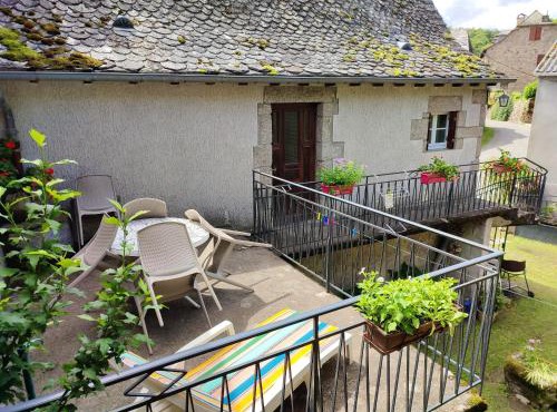 Maison spacieuse à Florentin-la-Capelle avec jardin 70 m²