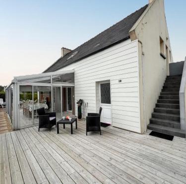 Maison spacieuse à Cléder avec jardin + 10 personnes.