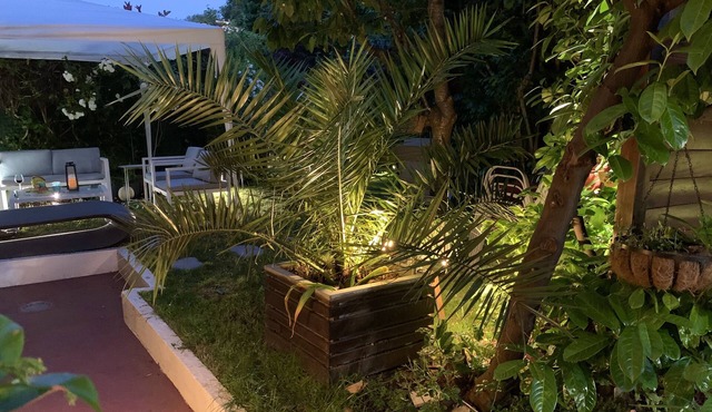 Maison Spacieuse à Sèvres de 200m2 Avec 3 Chambres, un Beau Jardin