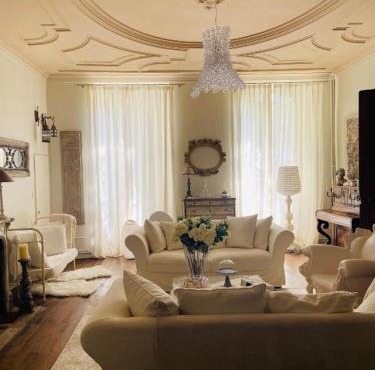 Maison spacieuse avec spa, Niort