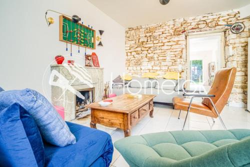 Maison spacieuse cœur de ville avec spa & cheminée