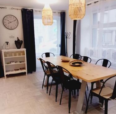 maison spacieuse centre et plage