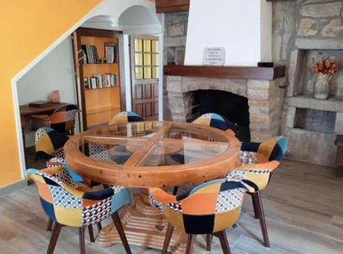 Maison spacieuse avec 4 chambres à Nevy-sur-Seille