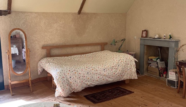 Maison Spacieuse, Atypique, Centre Bourg