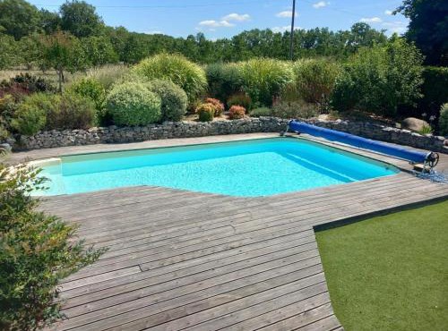 Maison spacieuse Périgord Pourpre avec piscine partagée - FR-1-616-498