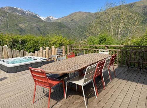 Maison Style Chalet 4 étoiles avec Jacuzzi- La Sérénité de Sailhan