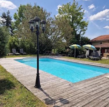 Maison superbe sur 2 étages avec piscine