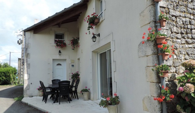 Maison sur Propriété Viticole, Avec Piscine Chauffée