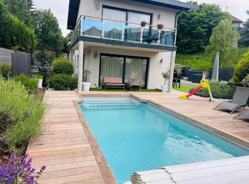 Maison T5 avec piscine T5chambres Annecy