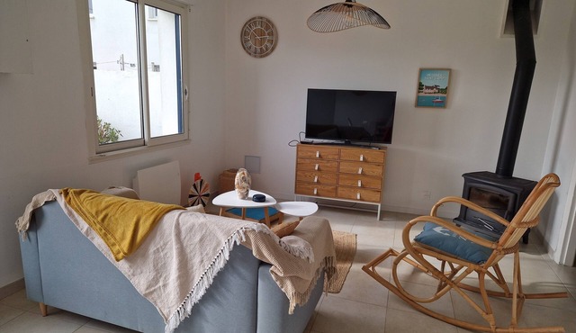 Maison Ti Laouen Entre Bourg et Plage au Calme Avec 3 Chambres et du Jardin
