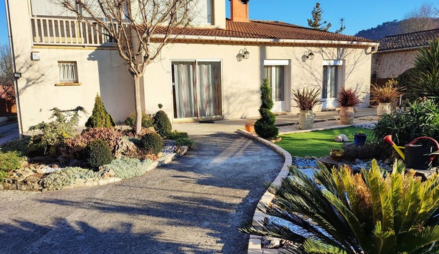 Maison Tout Confort Pour les Amoureux de la Nature