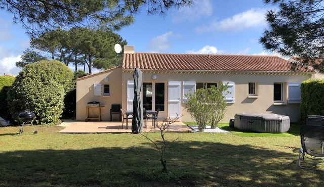 Maison Type Vendéenne de Plein Pied 3 Chambres 800m de la Plage