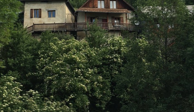 Maison Typique des Alpes de Haute Provence