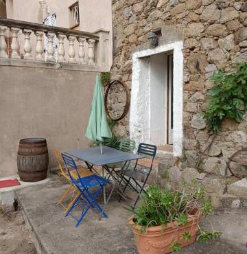 Maison typique village corse