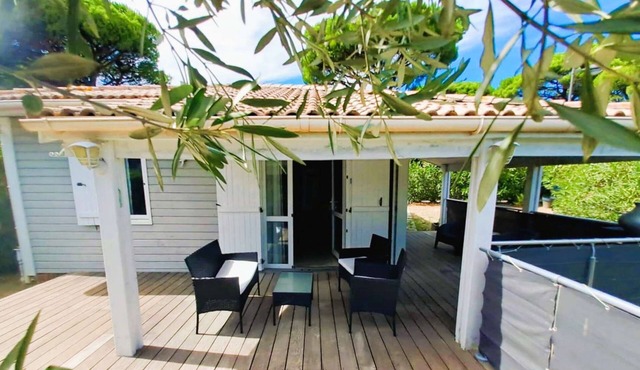 Maison une chambre climatisée proche de St Tropez