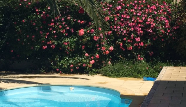 MAISON VILLA tous cft * 6 à 12 pers piscine ch à 300 m des plages lagons