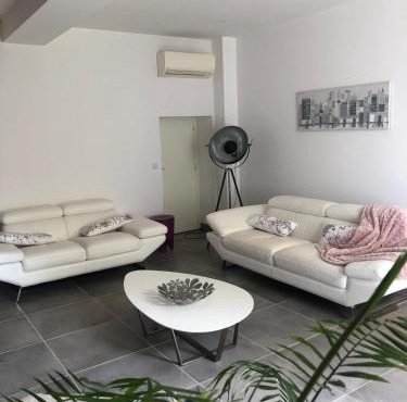 Maison village entre pau et lourdes