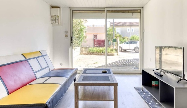 maisonette with terrace and garden