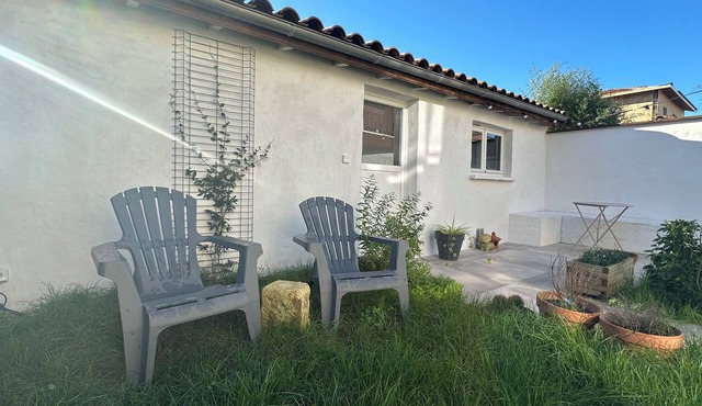 Maisonette with garden